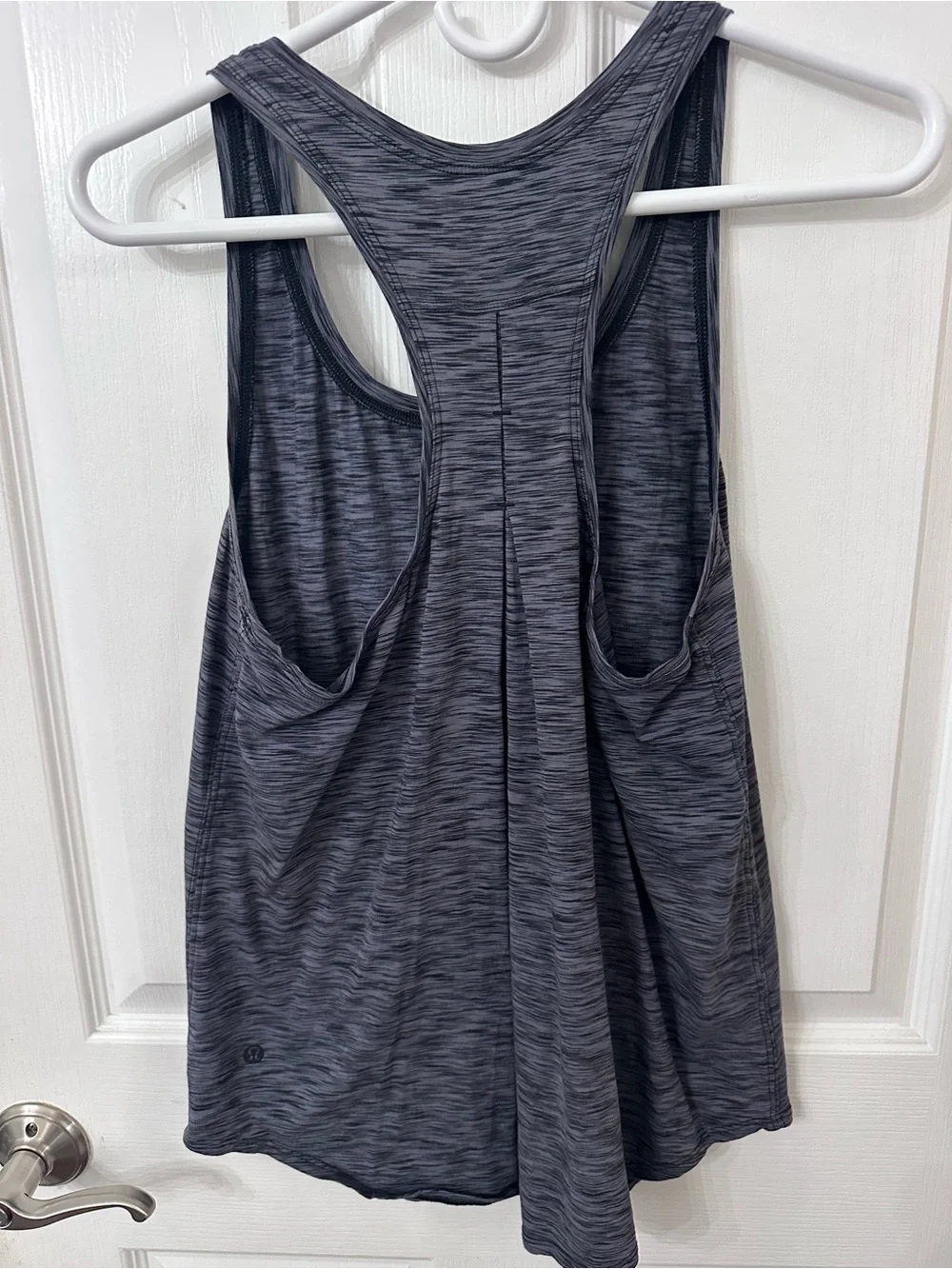 Lululemon Heathered Gray Racerback Athletic Tank Top - Size 8